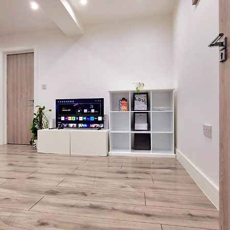 Brand New Flat Close To Turnpike Lane Tube Station Londra Dış mekan fotoğraf